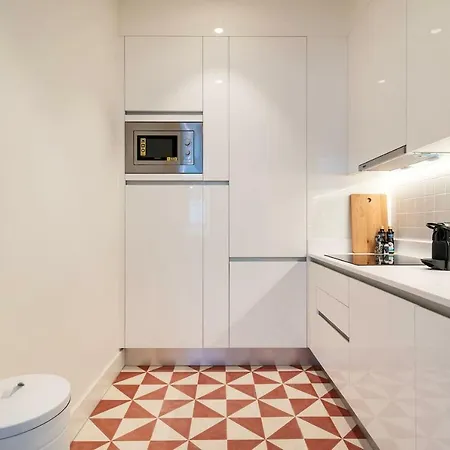 Brand New One-bedroom In Downtown Lisboa